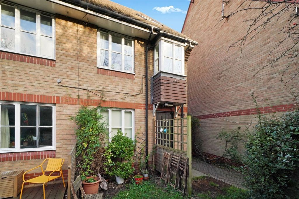 Квартира в Лондоне, Великобритания, 36 м² - фото 1