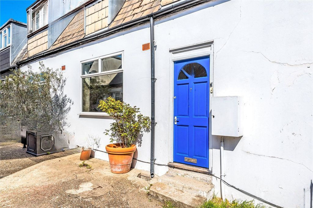 Квартира в Лондоне, Великобритания, 40 м² - фото 2