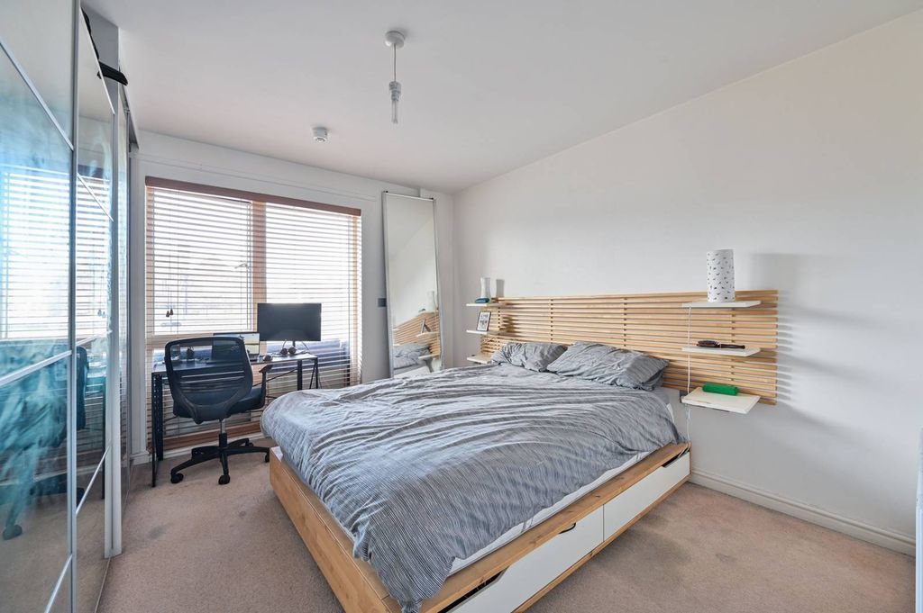 Квартира в Лондоне, Великобритания, 52 м² - фото 2