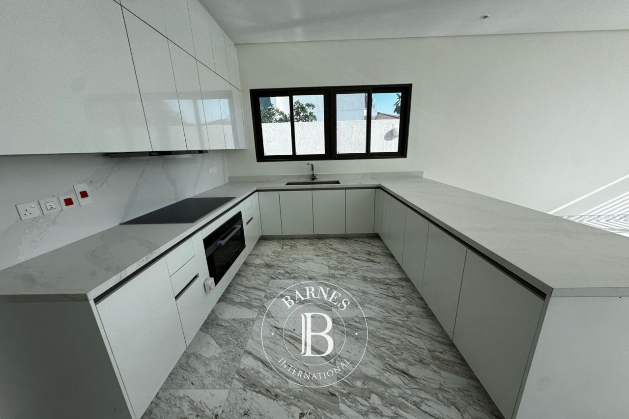 Вилла в Дубае, ОАЭ, 578.1 м² - фото 13