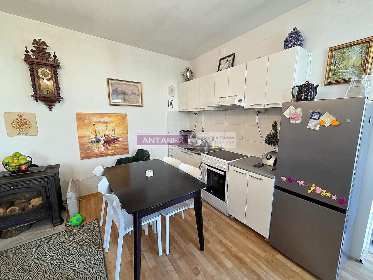 Вилла в Зеленике, Черногория, 60 м² - фото 1