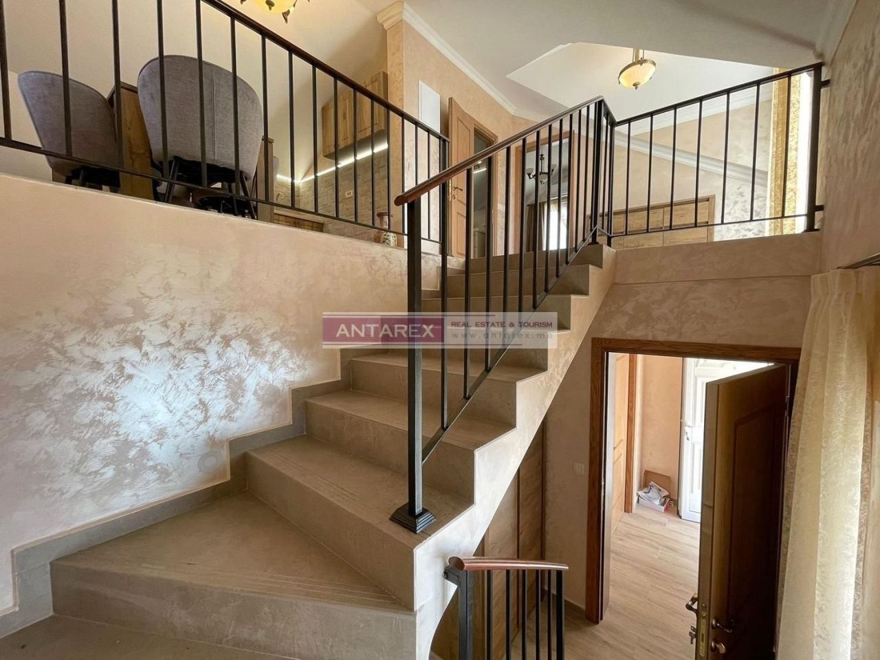 Вилла в Херцег-Нови, Черногория, 252 м² - фото 11