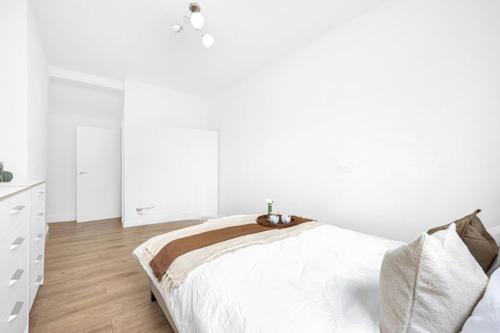 Квартира в Лондоне, Великобритания, 62 м² - фото 4