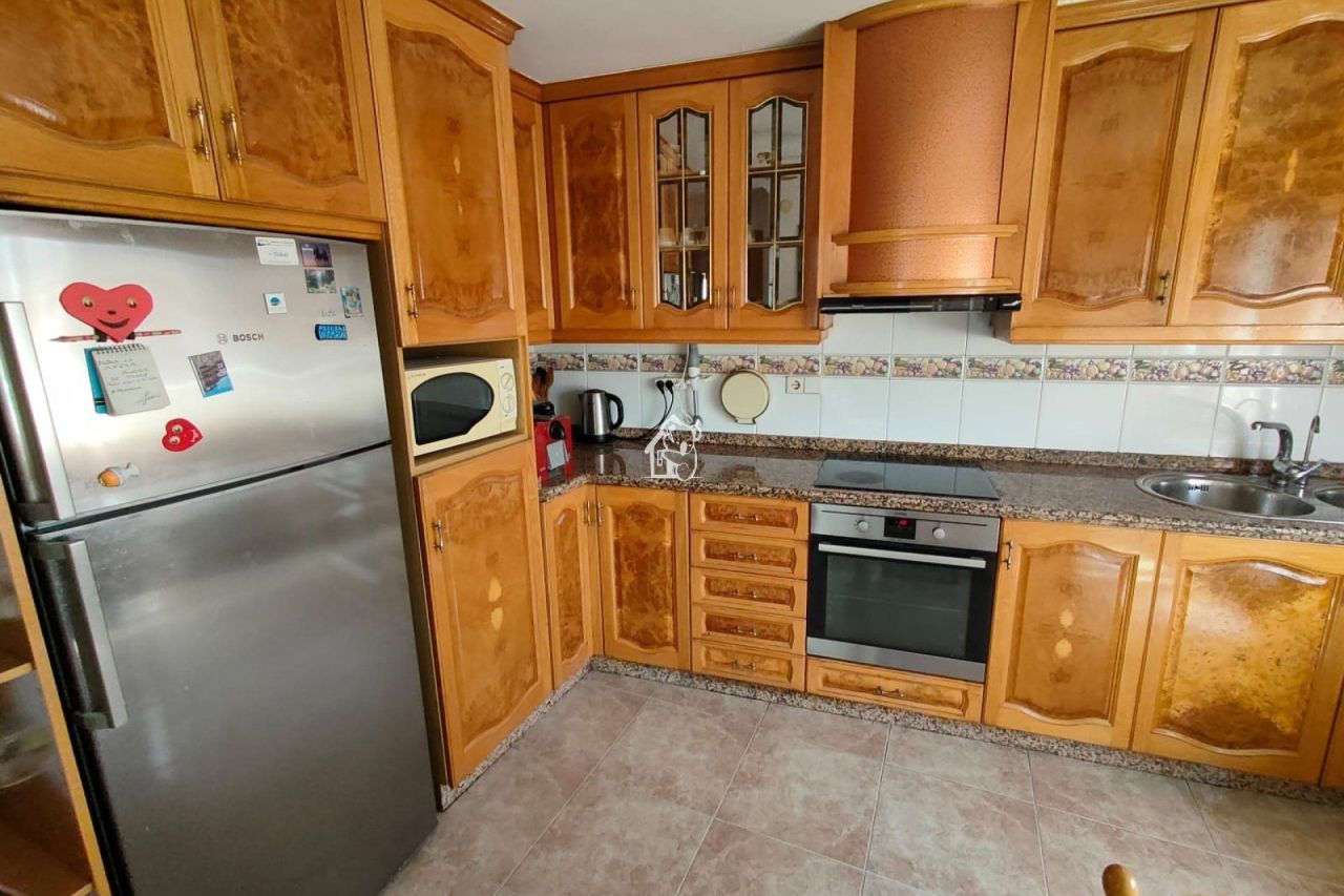 Апартаменты в Рохалесе, Испания, 116 м² - фото 7