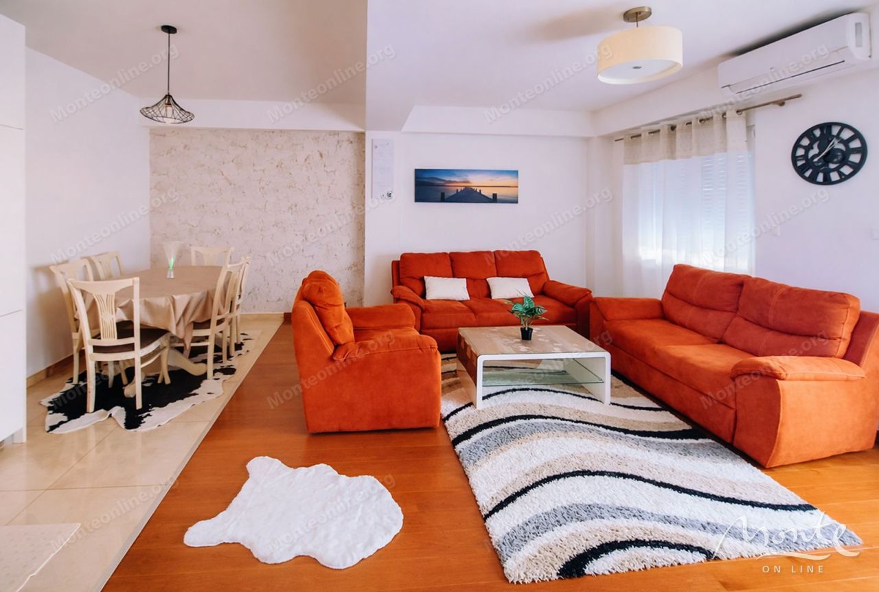 Апартаменты в Подгорице, Черногория, 65 м² - фото 1