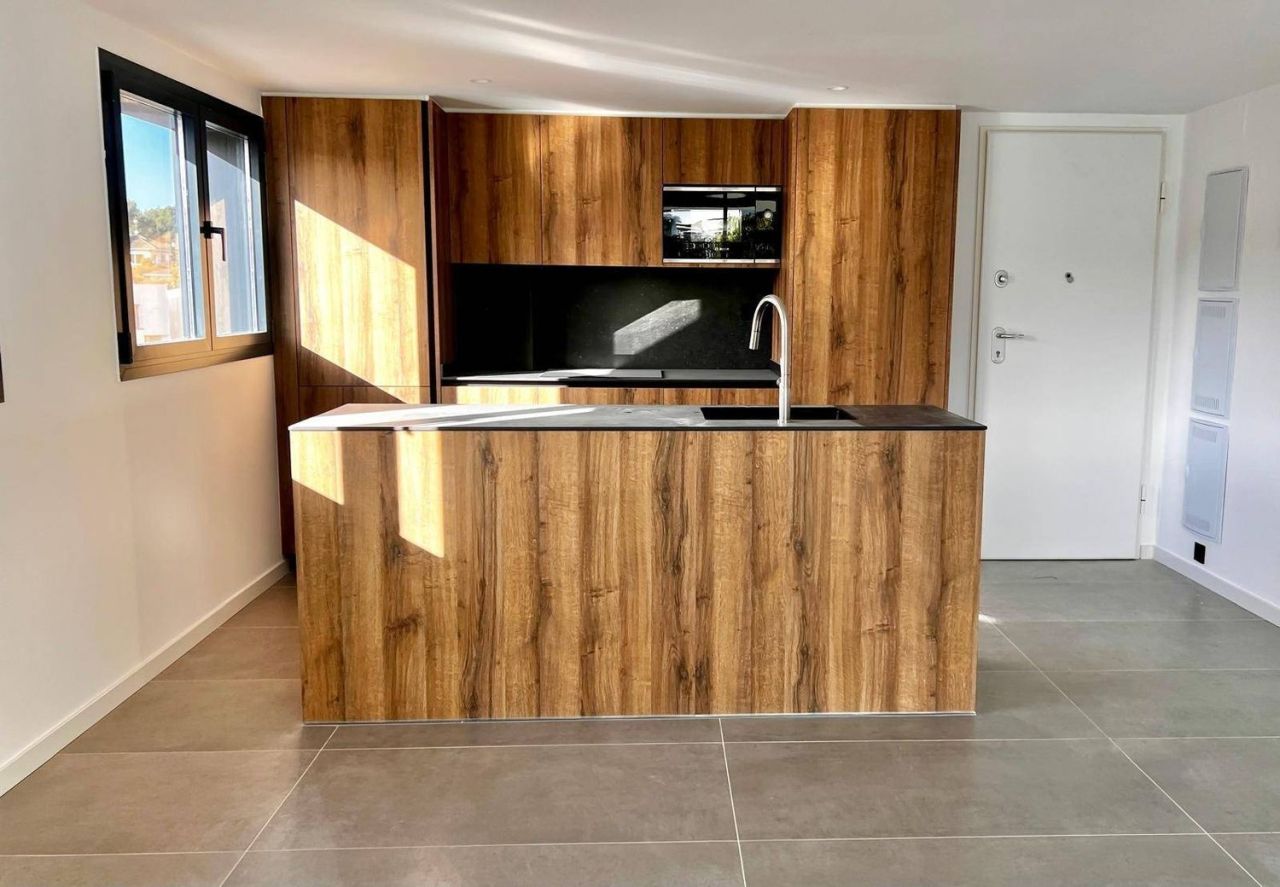 Квартира в Барселоне, Испания, 95 м² - фото 4