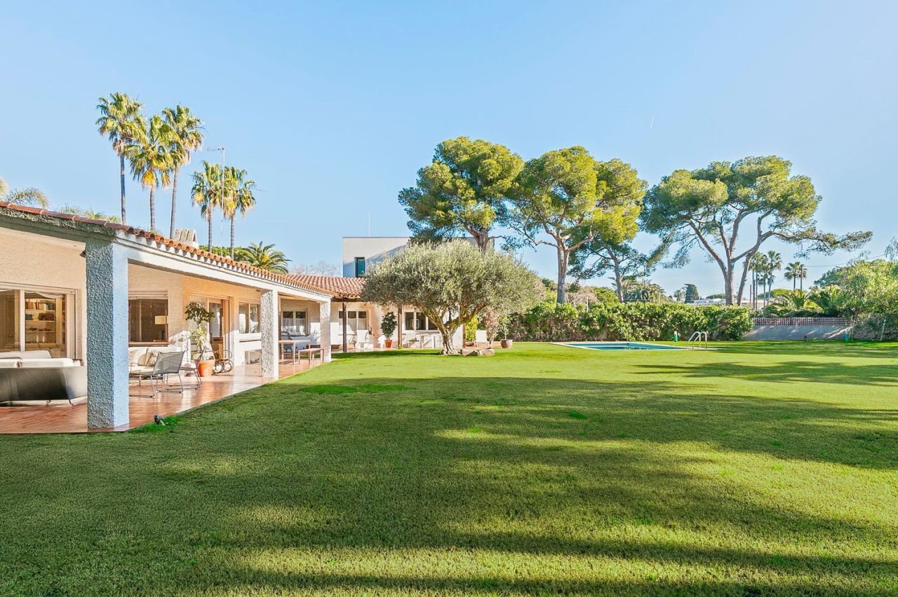 Дом Barcelona, Sitges, Испания, 390 м² - фото 5