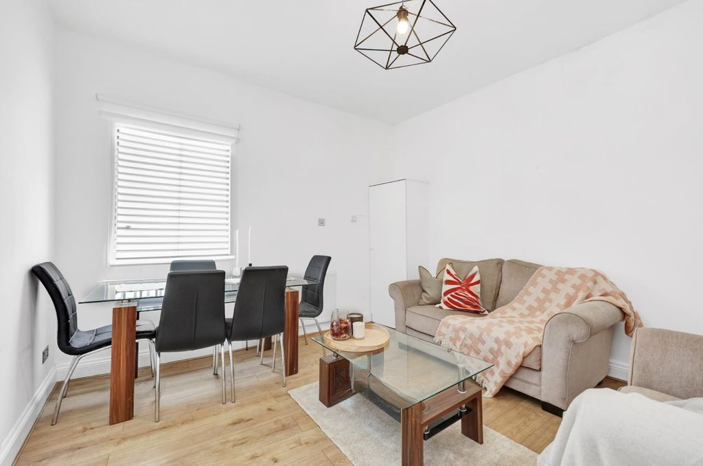 Квартира в Лондоне, Великобритания, 62 м² - фото 11