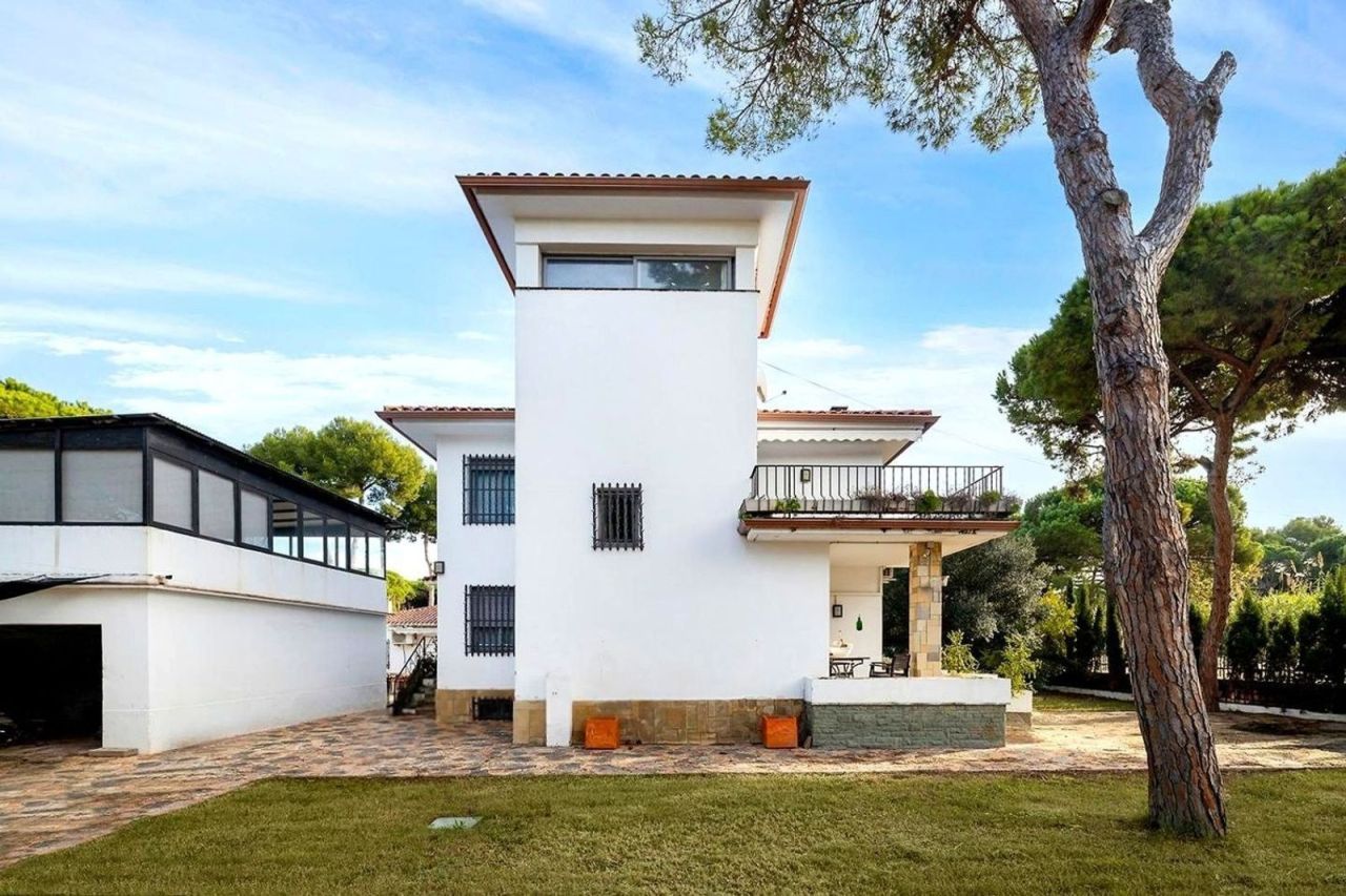 Дом в Барселоне, Испания, 550 м² - фото 13