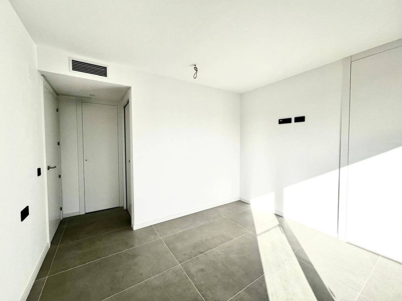 Квартира в Барселоне, Испания, 95 м² - фото 13