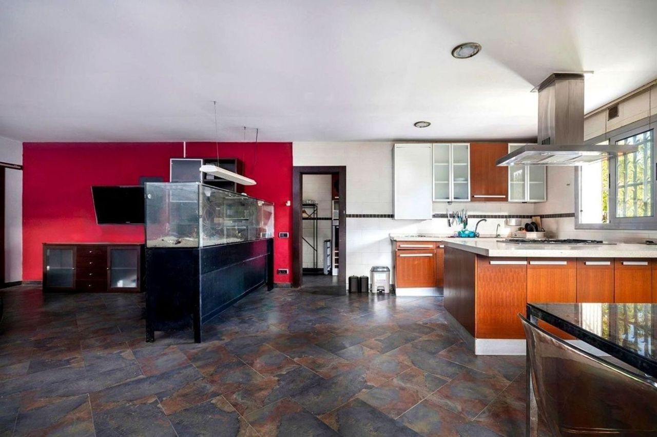 Дом в Барселоне, Испания, 550 м² - фото 15