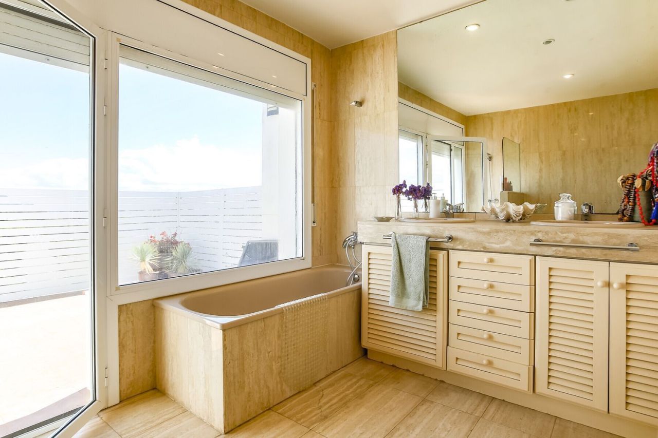 Дом Barcelona, Sitges, Испания, 450 м² - фото 16