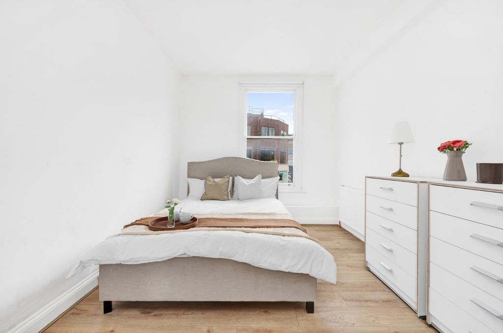 Квартира в Лондоне, Великобритания, 62 м² - фото 14