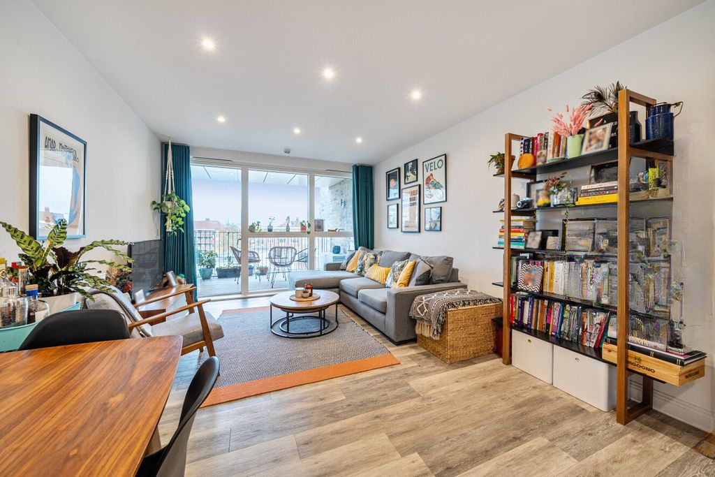 Квартира в Лондоне, Великобритания, 55 м² - фото 15