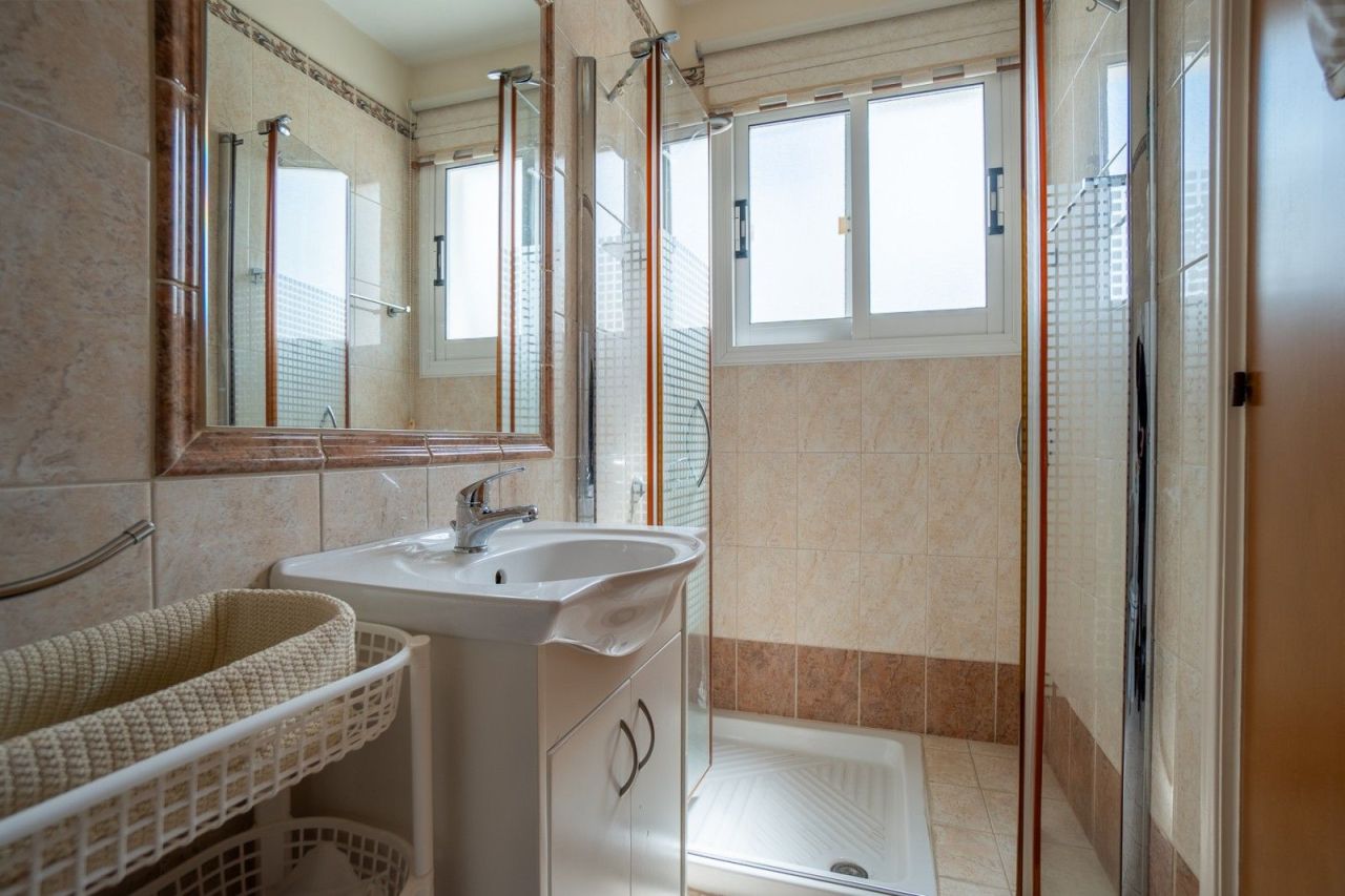 Вилла в Пафосе, Кипр, 181 м² - фото 14