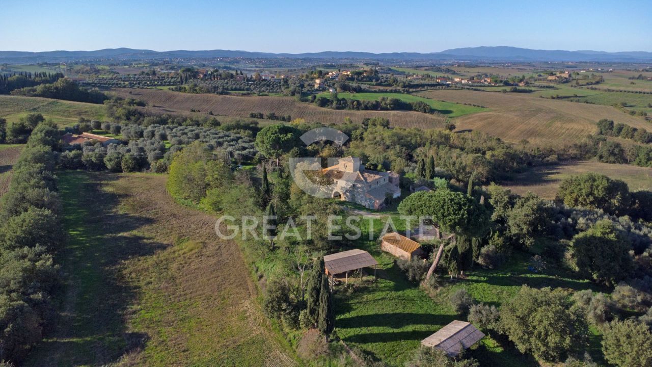 Дом в Кортоне, Италия, 860 м² - фото 6