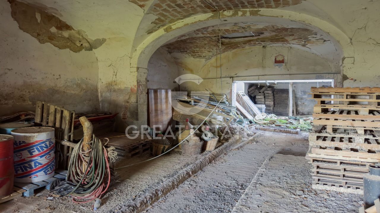 Дом в Кортоне, Италия, 860 м² - фото 12