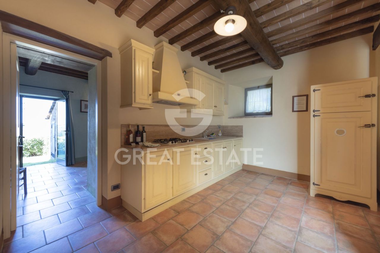 Дом Colle di Val d'Elsa, Италия, 855.6 м² - фото 12