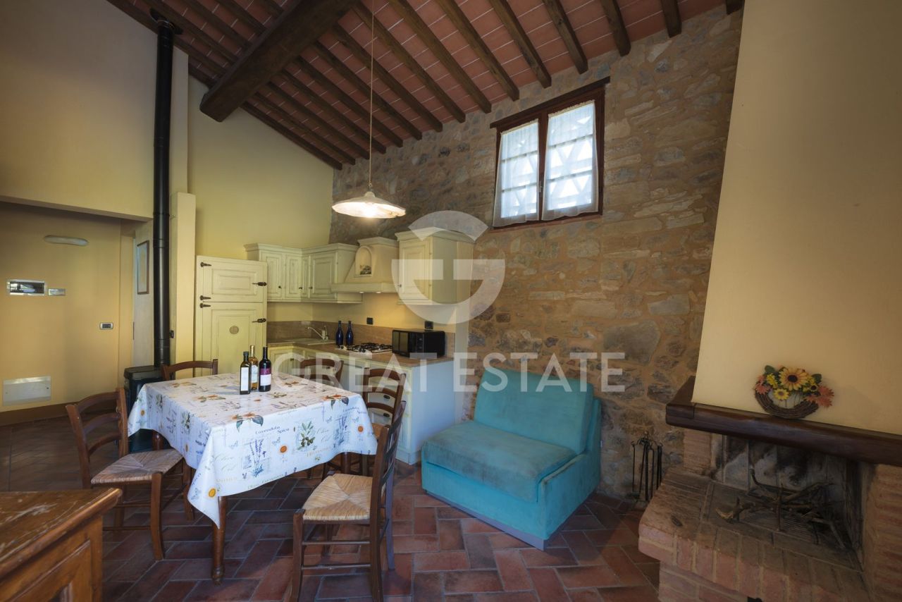 Дом Colle di Val d'Elsa, Италия, 855.6 м² - фото 16