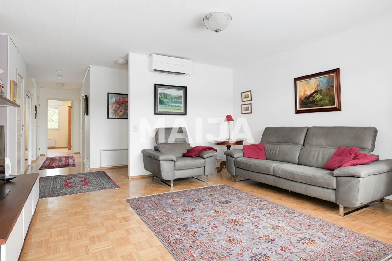 Квартира в Вантаа, Финляндия, 97.5 м² - фото 8