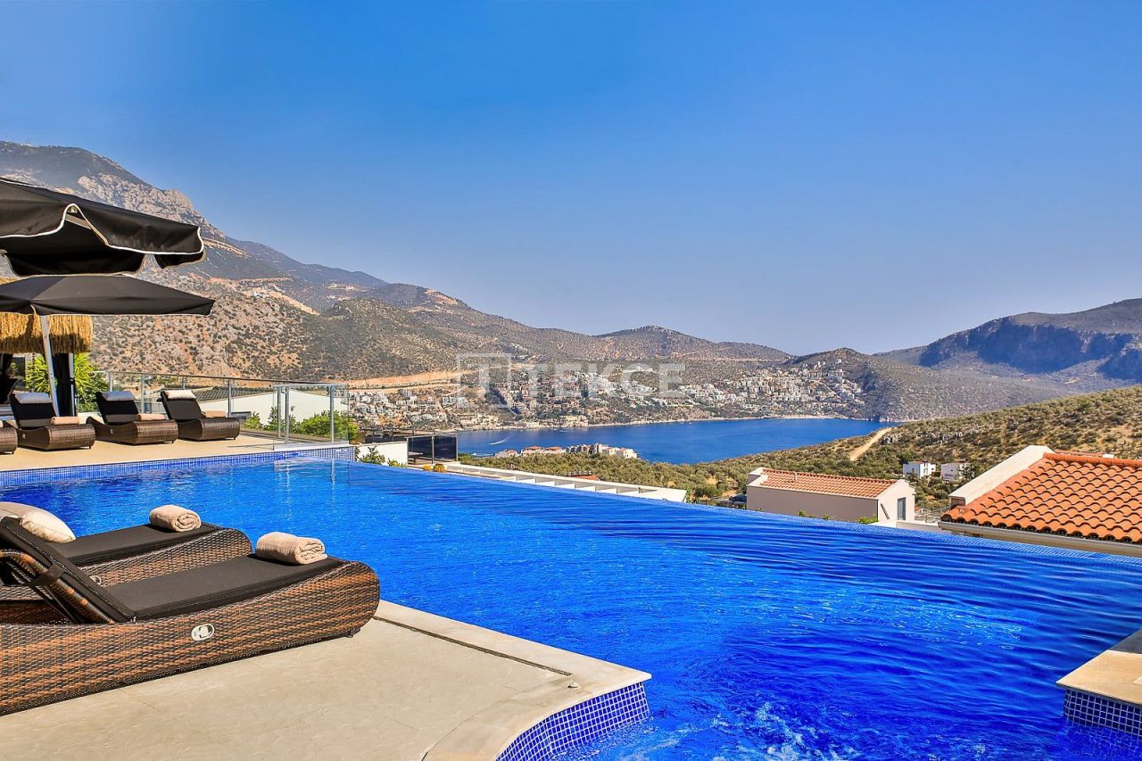 Вилла в Калкане, Турция, 300 м² - фото 2