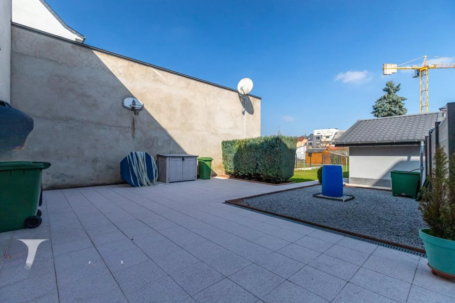 Квартира в Люксембурге, Люксембург, 232 м² - фото 2