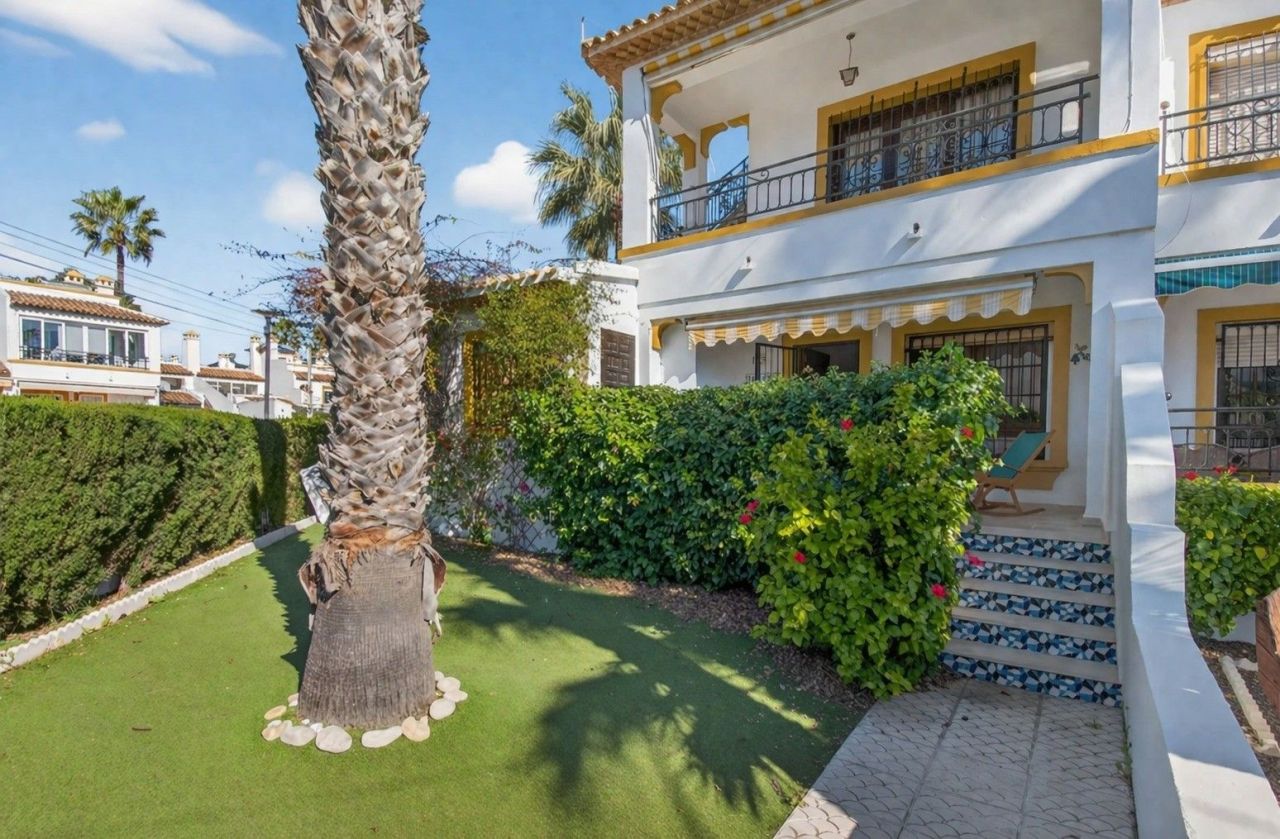 Апартаменты в Ориуэла Коста, Испания, 115 м² - фото 1