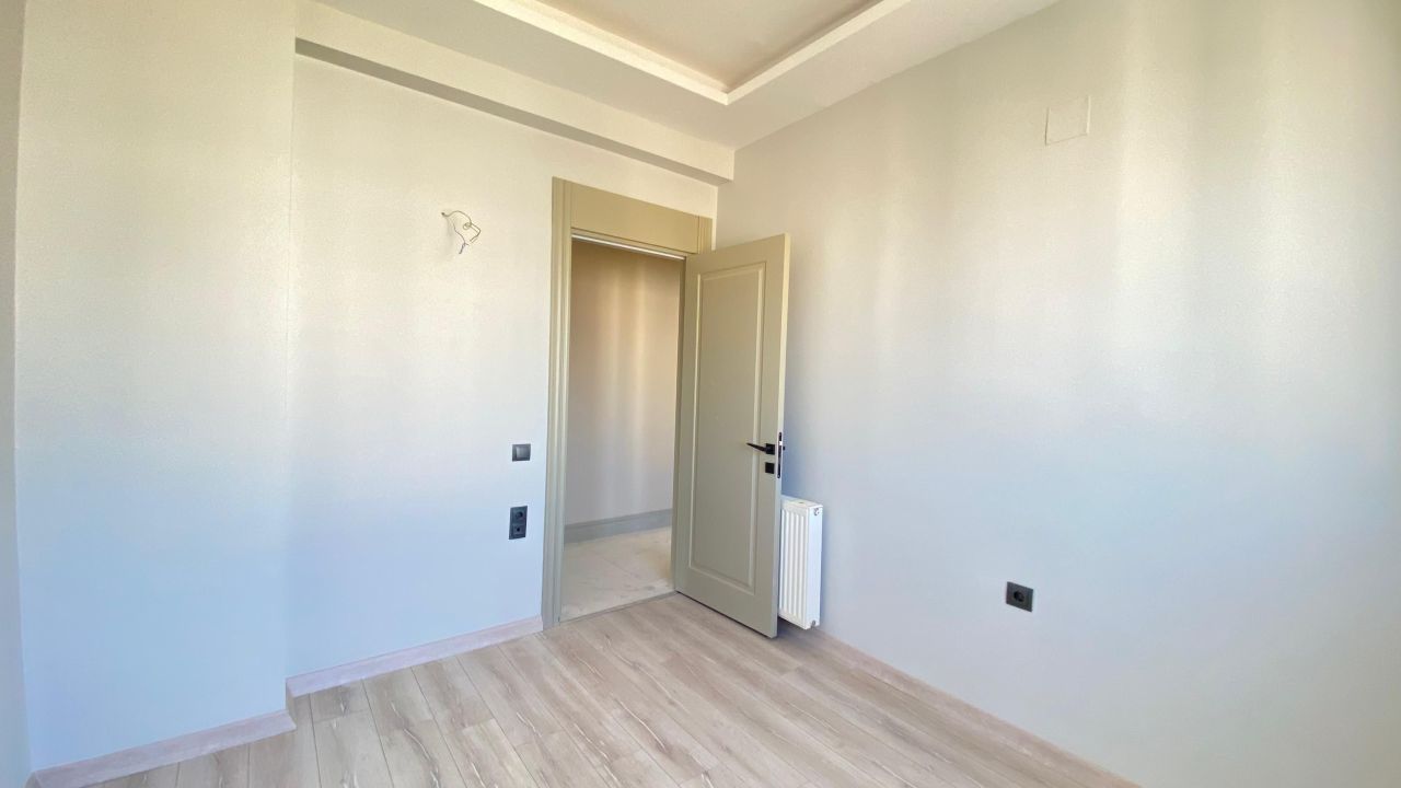 Квартира в Мерсине, Турция, 150 м² - фото 13