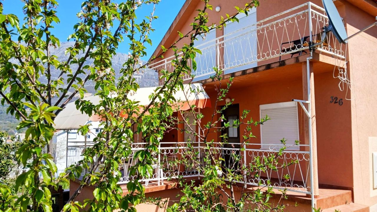 Дом в Добра Воде, Черногория, 100 м² - фото 14