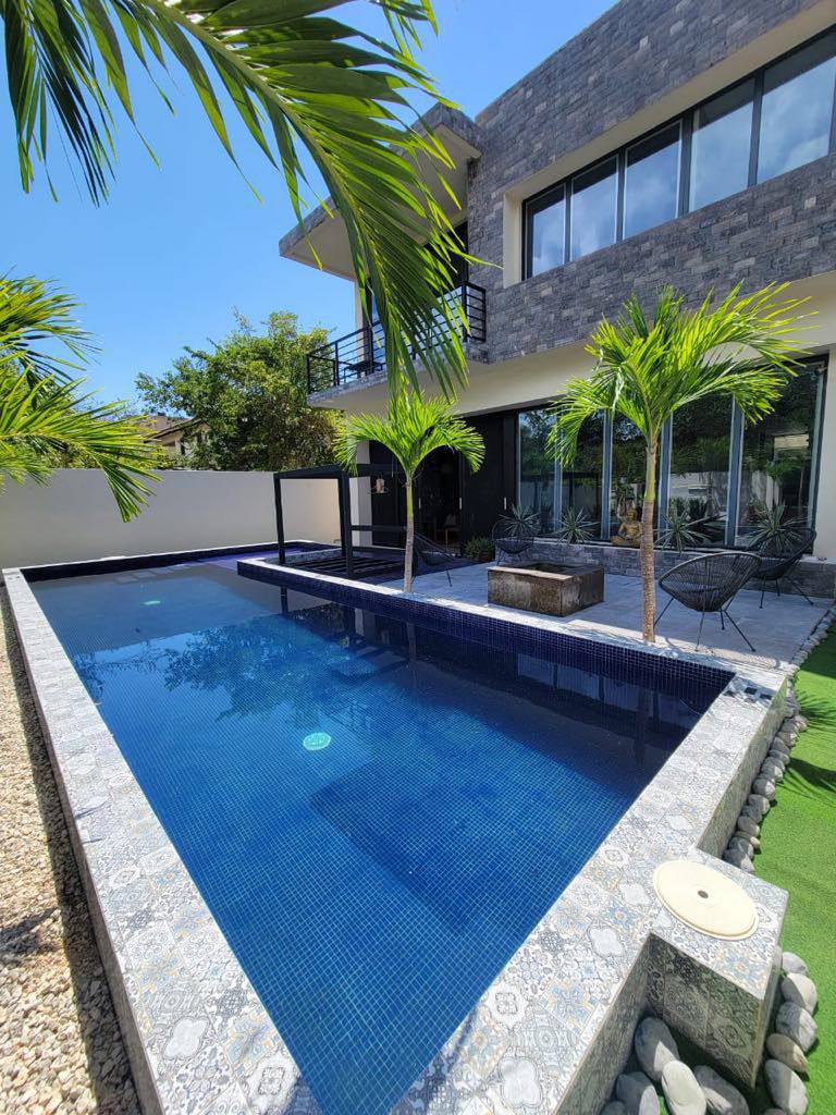 Дом Ривьера Мая Пуэрто Авентурас, Мексика, 450 м² - фото 1