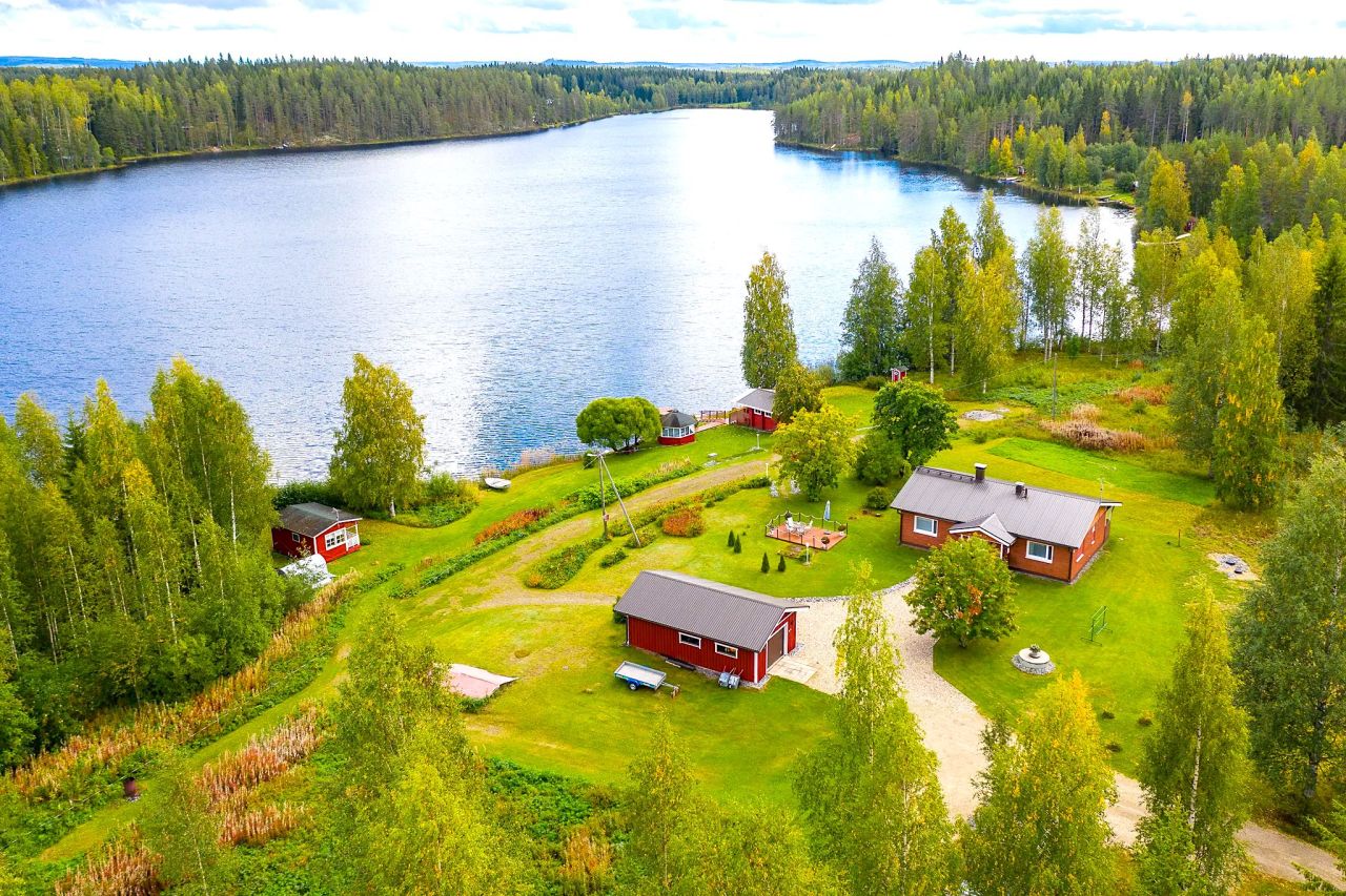 Дом в Каави, Финляндия, 195 м² - фото 1
