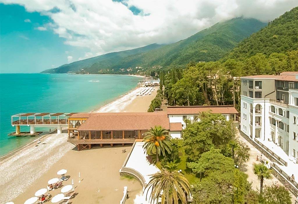 Коммерческая недвижимость на Коста-Брава, Испания, 9 758 м² - фото 1