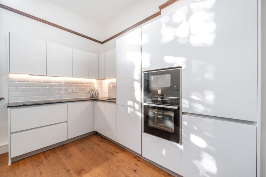 Квартира в Лондоне, Великобритания, 47 м² - фото 1