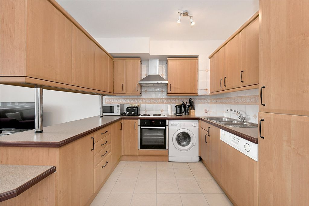 Квартира в Лондоне, Великобритания, 61 м² - фото 1