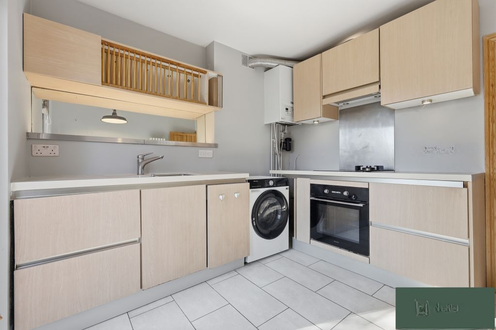 Квартира в Лондоне, Великобритания, 66 м² - фото 2