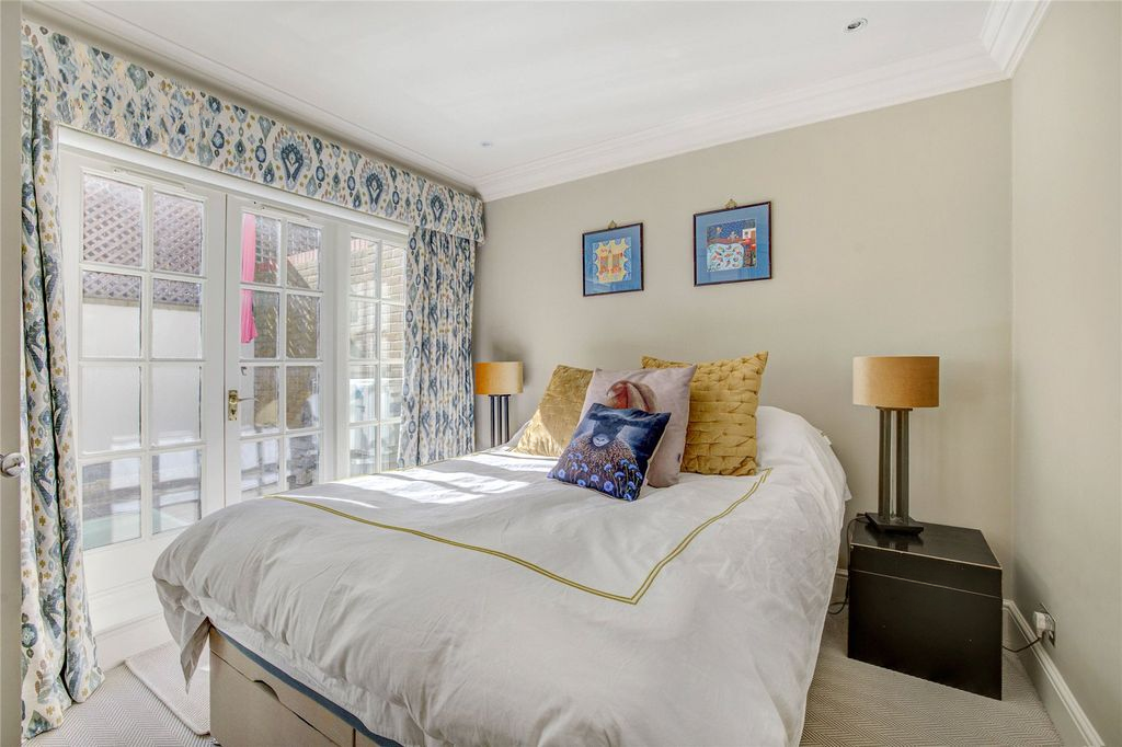 Квартира в Лондоне, Великобритания, 141 м² - фото 2