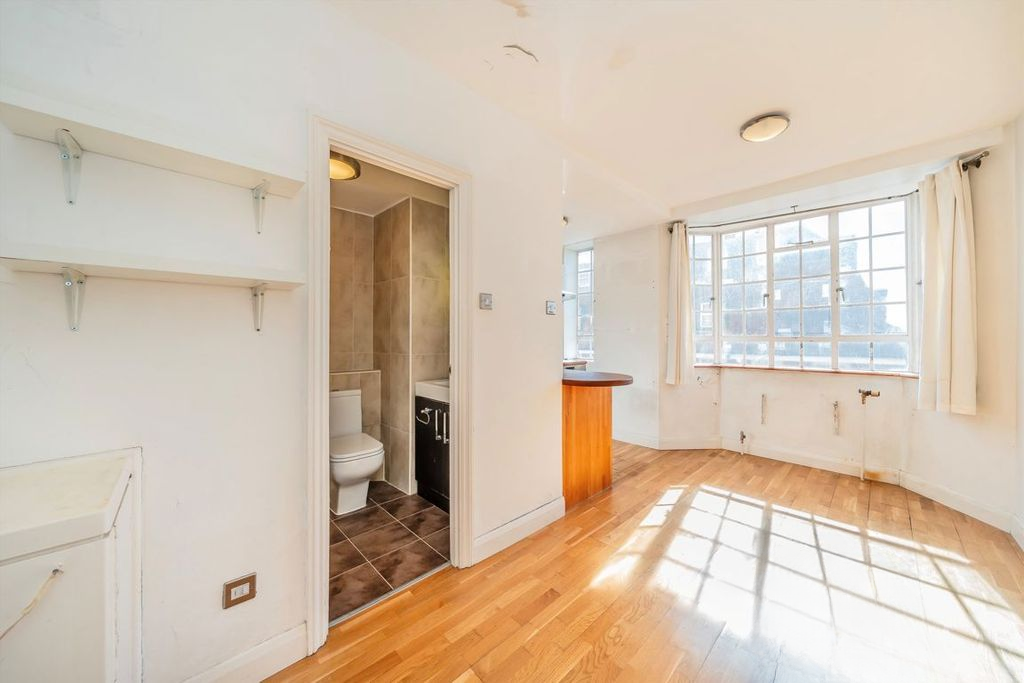 Квартира в Лондоне, Великобритания, 18 м² - фото 3