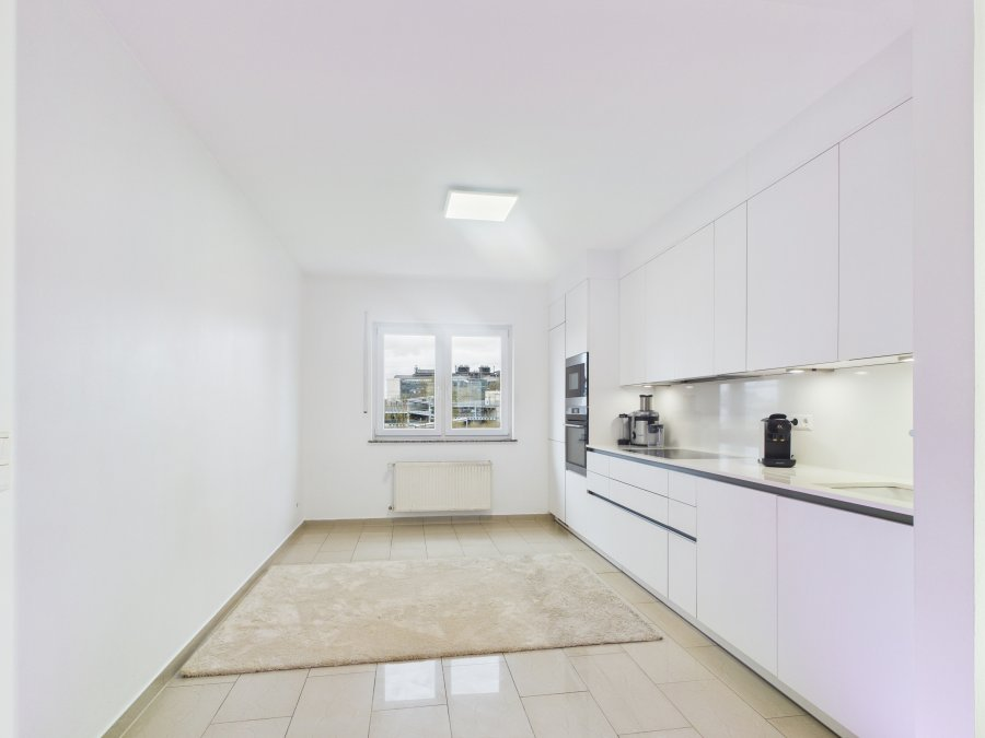 Квартира в Люксембурге, Люксембург, 94 м² - фото 3