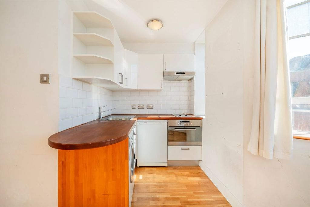 Квартира в Лондоне, Великобритания, 18 м² - фото 4