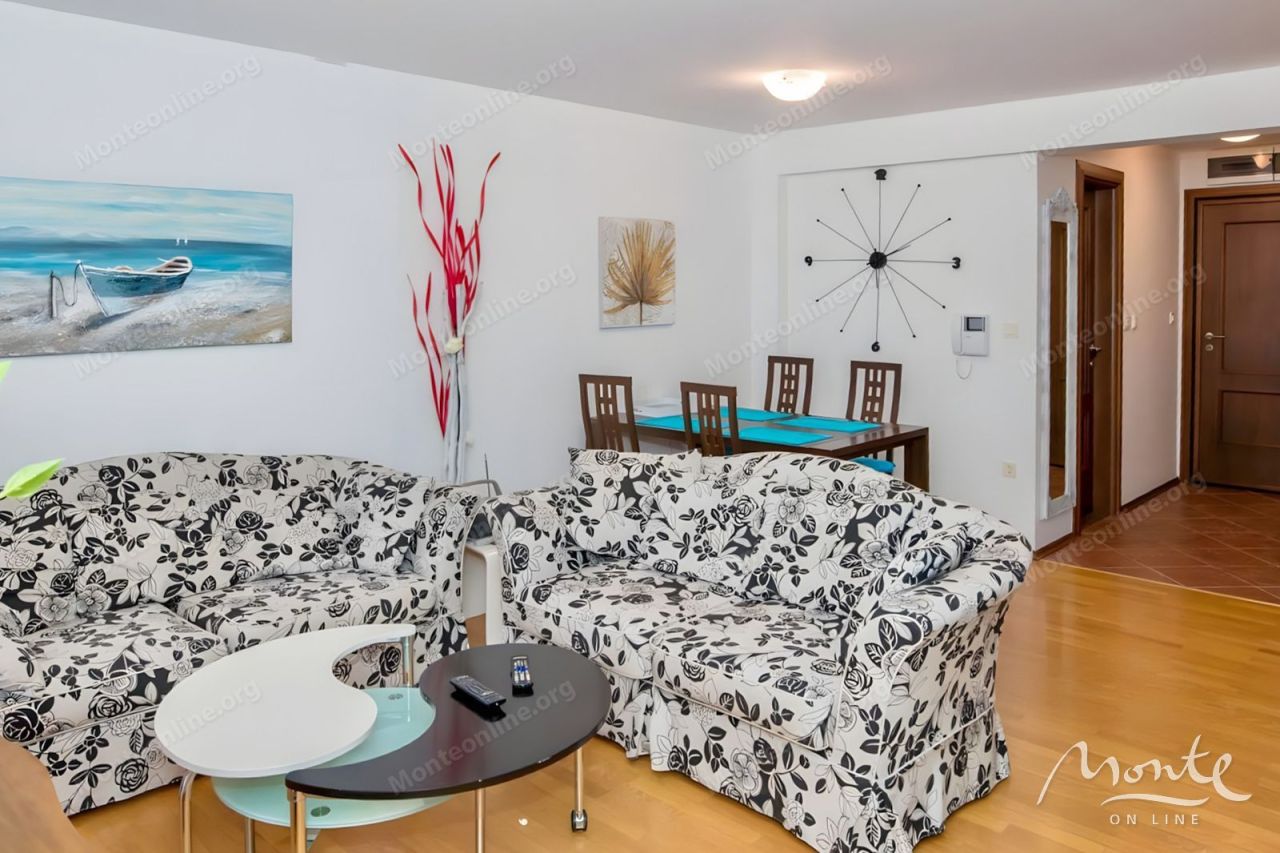 Апартаменты в Петроваце, Черногория, 65 м² - фото 2