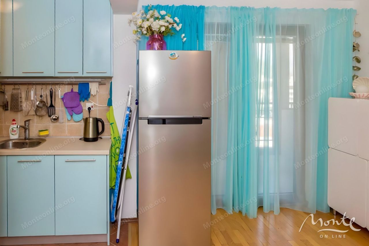 Апартаменты в Петроваце, Черногория, 65 м² - фото 3