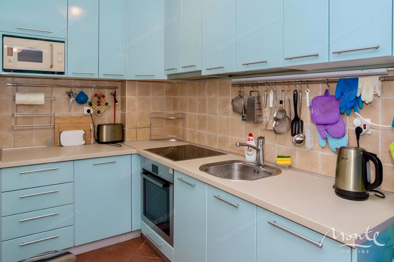 Апартаменты в Петроваце, Черногория, 65 м² - фото 4