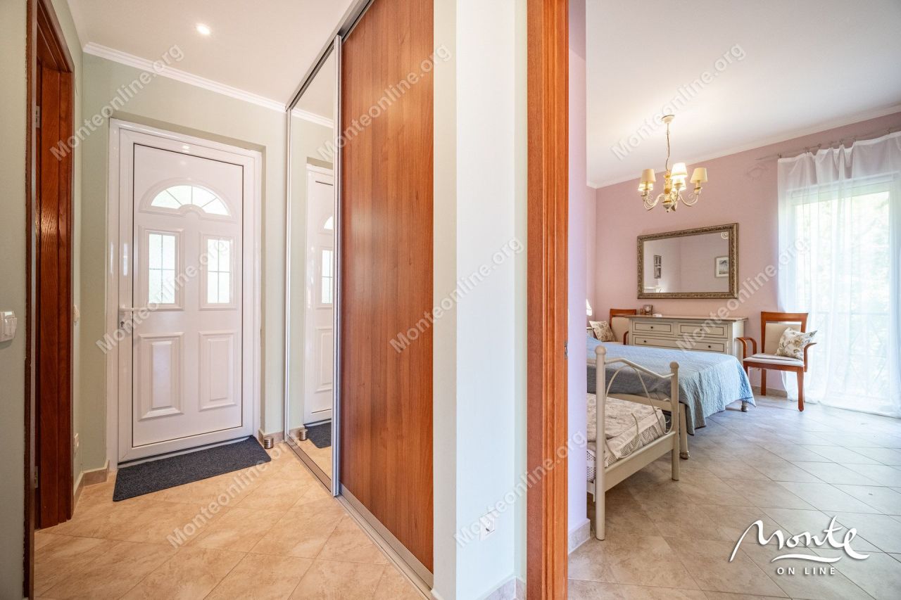 Апартаменты в Ораховаце, Черногория, 63 м² - фото 19