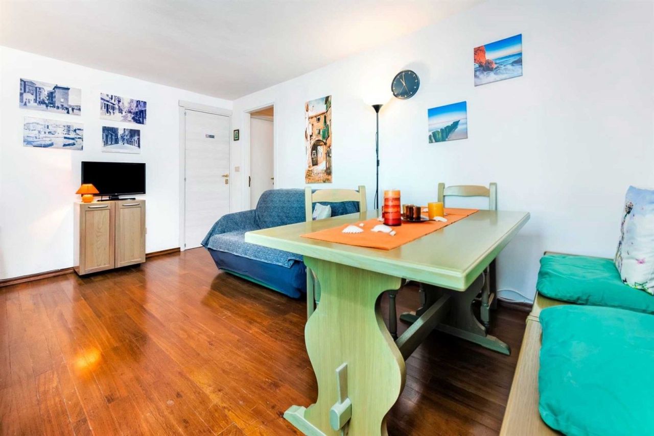 Квартира в Ровини, Хорватия, 45 м² - фото 9