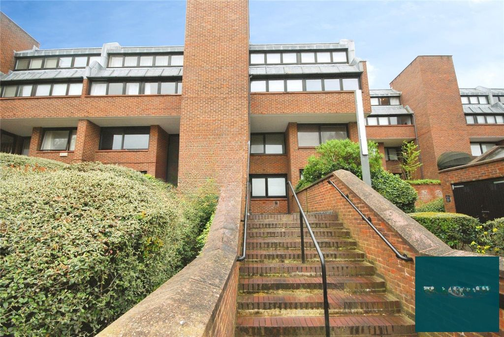 Квартира в Лондоне, Великобритания, 40 м² - фото 6