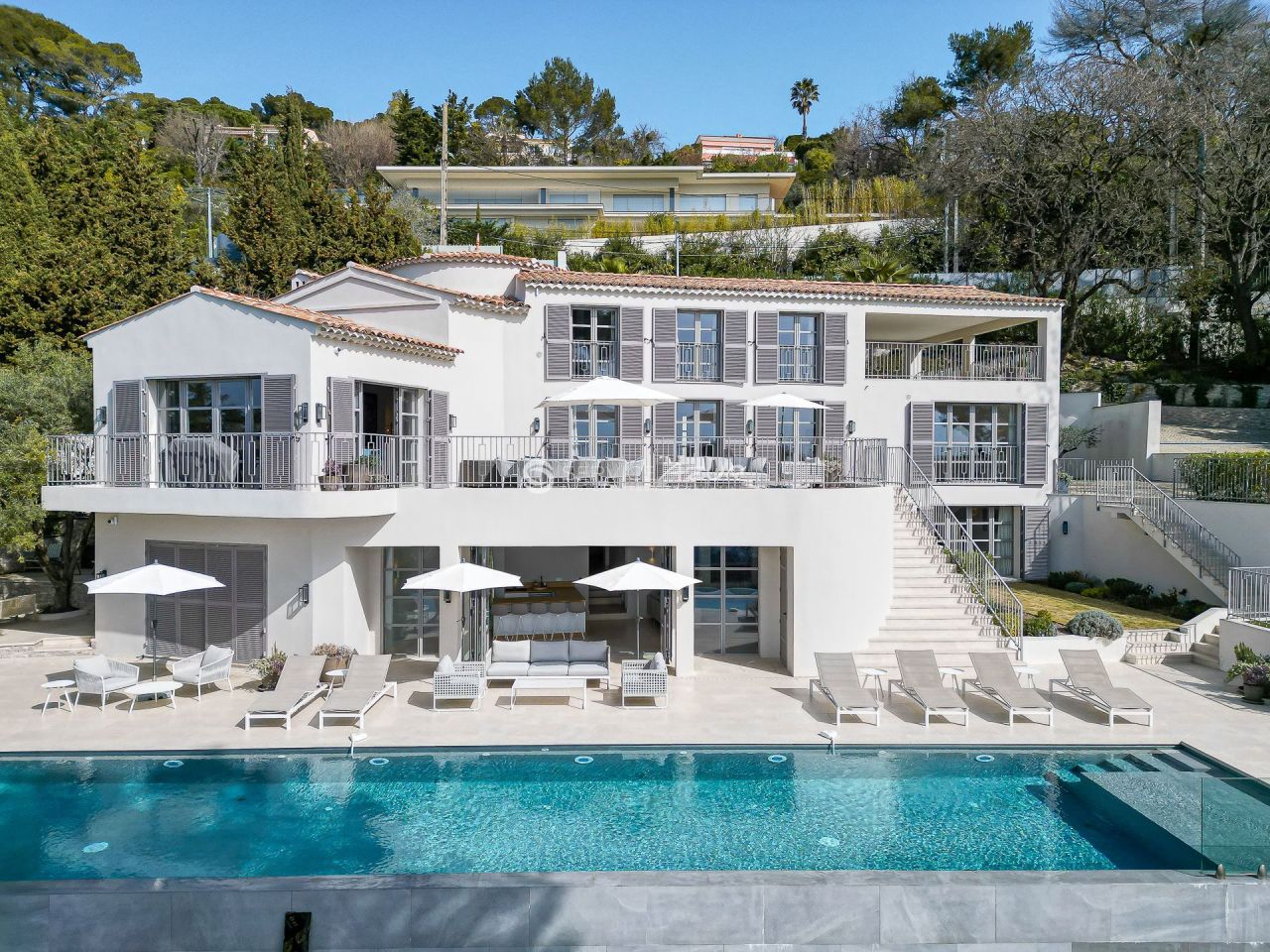 Вилла в Каннах, Франция, 383 м² - фото 3