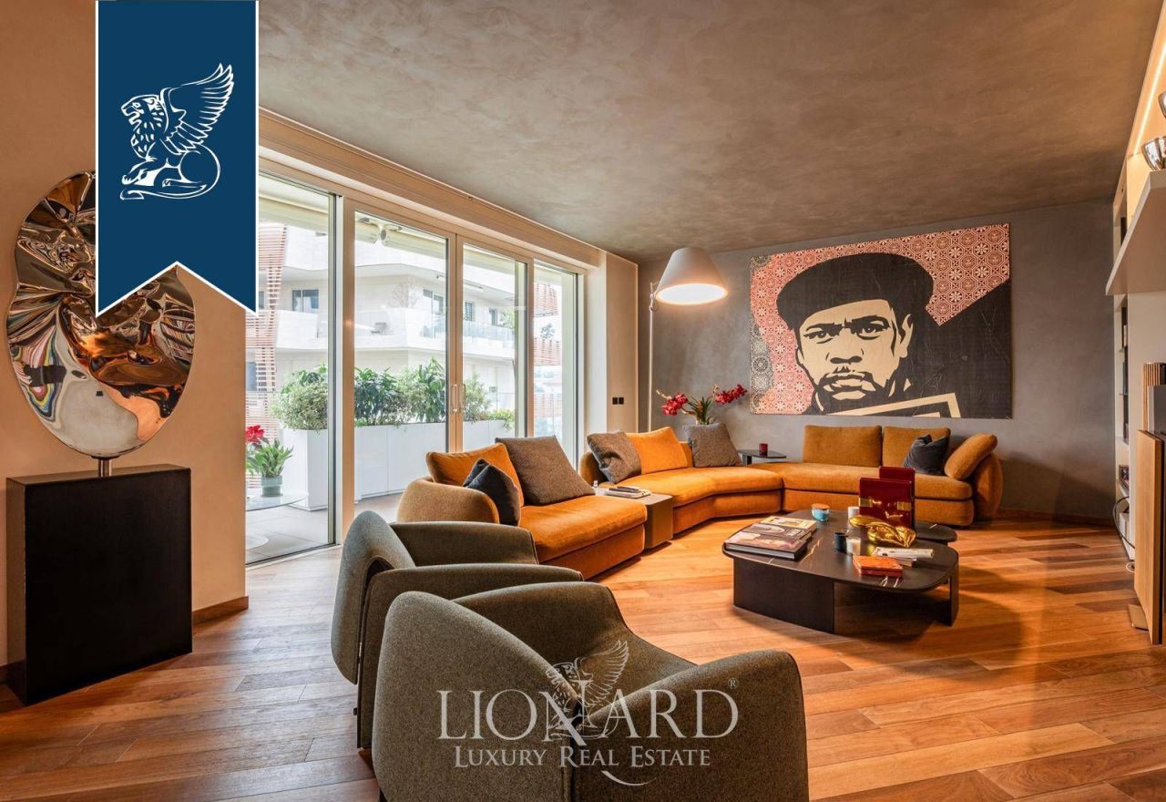 Апартаменты в Милане, Италия, 270 м² - фото 1