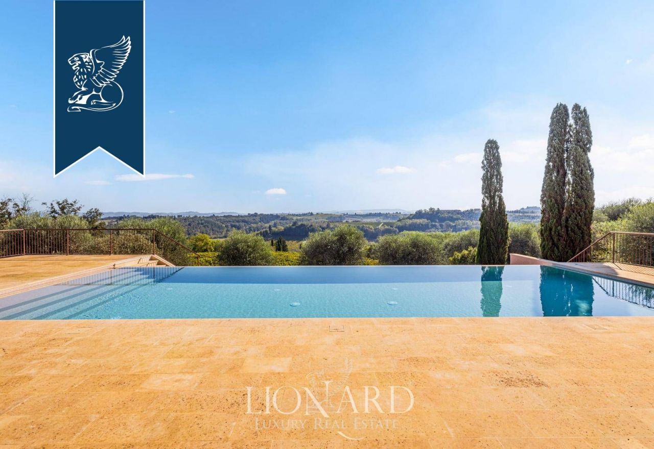 Ферма в Пизе, Италия, 2 000 м² - фото 1