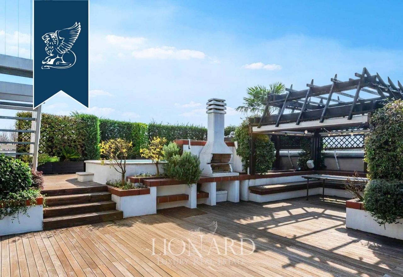 Апартаменты в Милане, Италия, 375 м² - фото 4