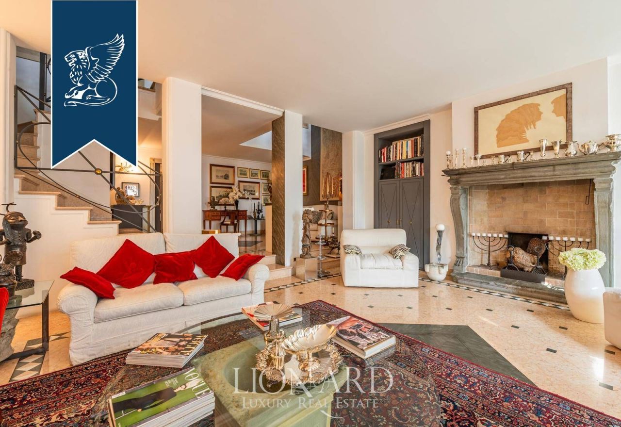 Вилла в Бергамо, Италия, 988 м² - фото 5